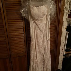Wedding Dress (Size 8)